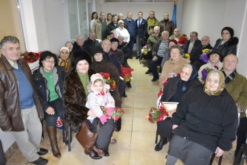 Peste 40 de vârstnici din Mangalia, recompensaţi de primar